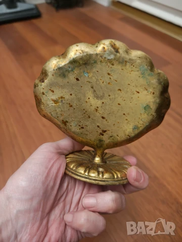 Масивна рядка месингова сапуниерка , снимка 4 - Антикварни и старинни предмети - 50648570