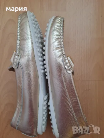 Златисти мокасини естествена кожа, снимка 4 - Дамски ежедневни обувки - 47382713