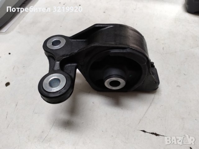 Тампон двигател за Хонда Джаз, снимка 3 - Части - 40798931