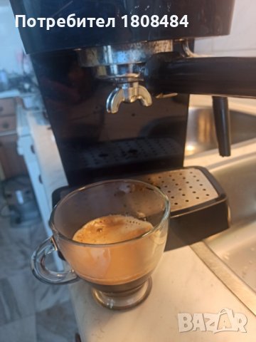 Кафе машина Гаджия еспресо с месингова ръкохватка с крема диск, работи отлично и прави хубаво кафе , снимка 3 - Кафемашини - 38123328