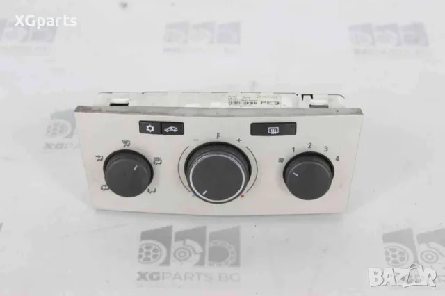  Панел климатик за Opel Astra H (2004-2007)