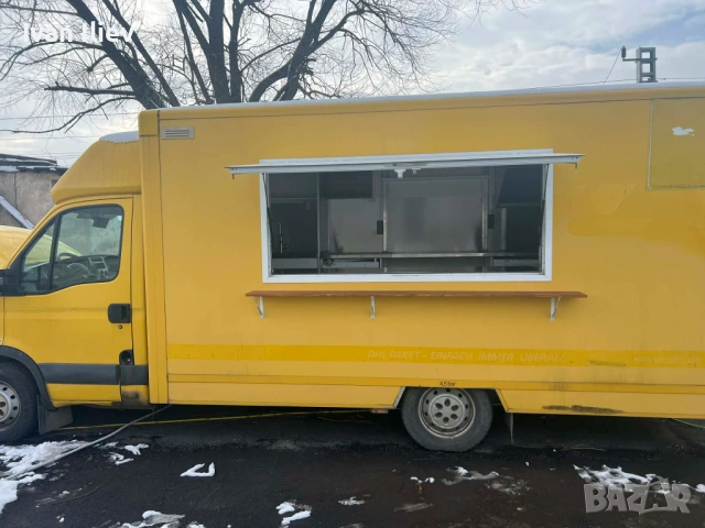 Бус за бързо хранене