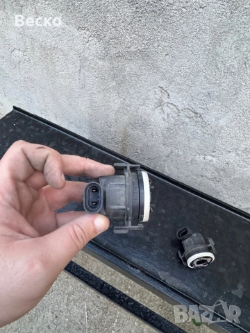 Фасунга за е46., снимка 3 - Части - 52261578