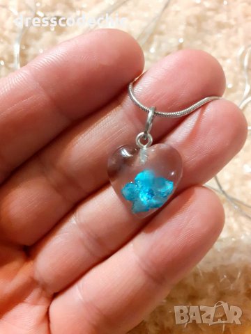 Обеци и колиета с Незабравки, снимка 10 - Бижутерийни комплекти - 35429064