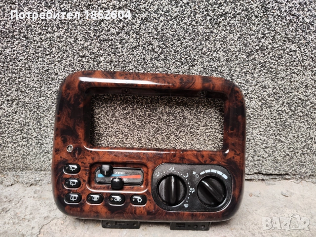 Панел парно от махагон за Крайслер Вояджър, снимка 2 - Части - 53010325