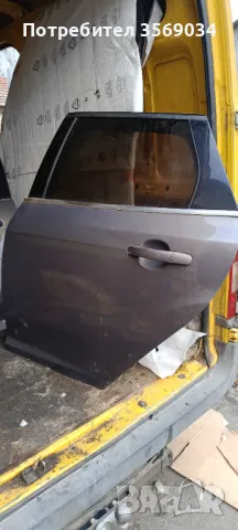 Задна лява врата за Ford Focus mk4 sw 2011-2014, снимка 2 - Части - 48343571