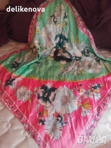 Renato Nucci. Size 42-44 Изключителна рокля от Коприна, снимка 3 - Рокли - 32927943