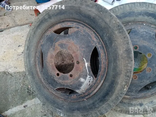 гуми за трактор Юмз предни 