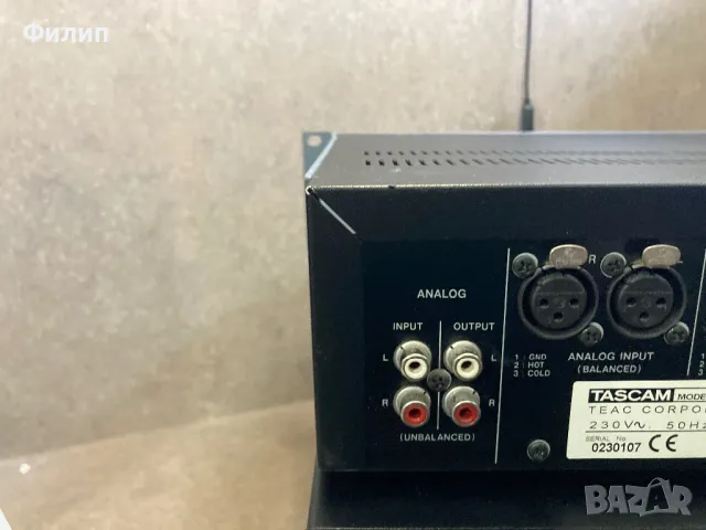 Tascam CD RW 2000, снимка 12 - MP3 и MP4 плеъри - 48922041