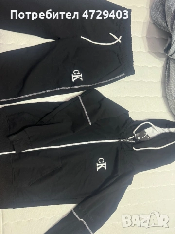 Екип Calvin Klein М/Л размер 