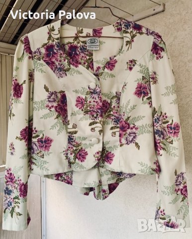 Уникално сако LAURA ASHLEY vintage , снимка 10 - Сака - 43238333