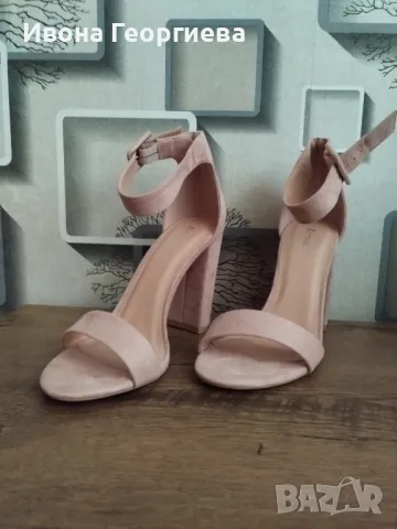 Сандали на ток