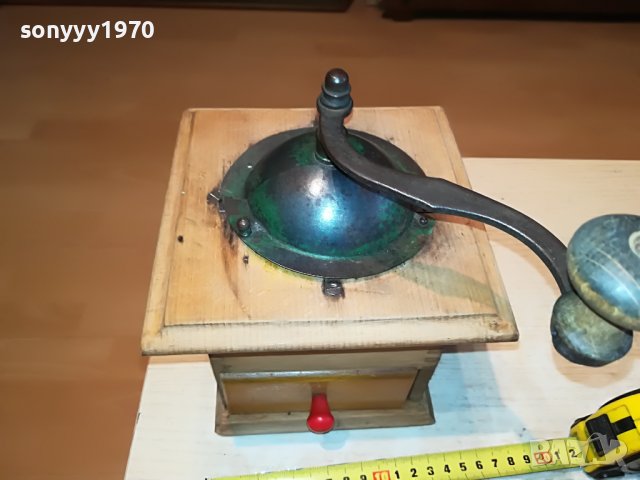 PE.DE.ГОЛЯМА РЕТРО МЕЛНИЦА ВНОС ГЕРМАНИЯ 2811221206, снимка 9 - Антикварни и старинни предмети - 38824576