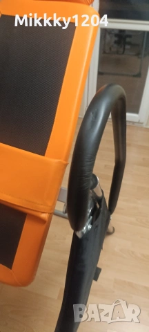 Инверсна лежанка, снимка 3 - Фитнес уреди - 53433327