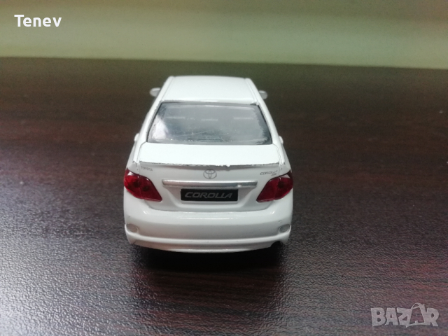 Welly 2009 Toyota Corolla колекционерска количка 1/34-1/39 Тойота Корола 43608 1/36 , снимка 6 - Колекции - 44844982