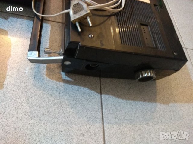 Стари ретро касеофони и радиа, снимка 9 - Радиокасетофони, транзистори - 40329429