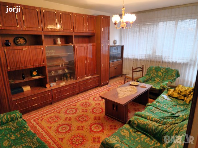 Дава под наем 4-СТАЕН Кралска зона, град Добрич (Частно лице), снимка 9 - Апартаменти - 44011494