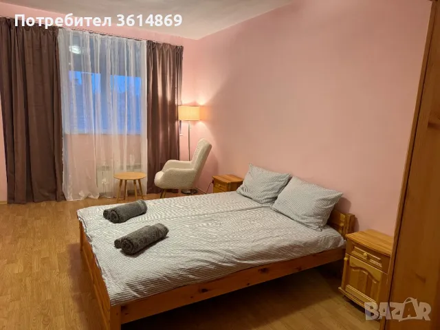 Продавам цялостно обзавеждане за спалня от чам, снимка 1