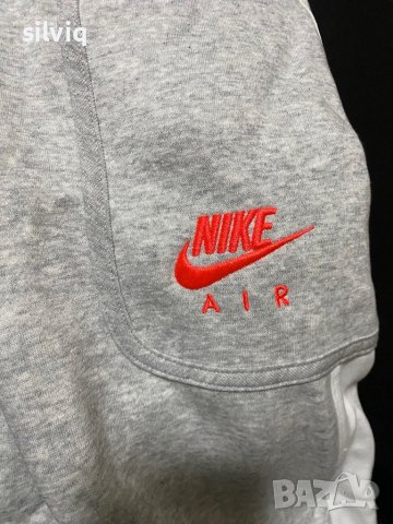 Nike анцуг , снимка 2 - Спортни дрехи, екипи - 43561334