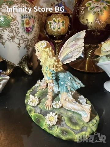 ✨ The Leonardo Collection by Christine Haworth – „Among the Waterlilies“ (Феята на лилиите) ✨, снимка 4 - Антикварни и старинни предмети - 53465715