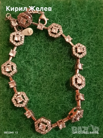 Сребърна гривна обсипана с цирконий който озаряват бижуто с изключителен блясък и сияйност 40565, снимка 8 - Гривни - 52924764