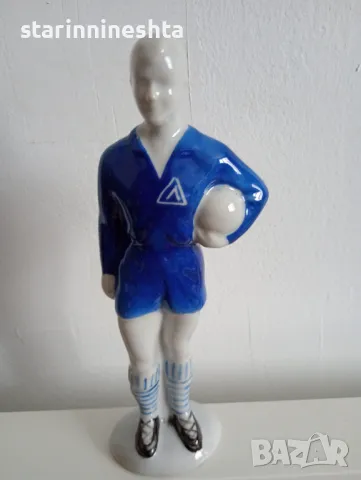 РЕДКАЖ Бисер Михайлов статуетка Левски Порцеланова Фигура  футбол футболист порцелан 