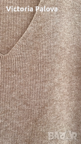 Луксозен плетен елек с V- деколте, снимка 3 - Елеци - 52795762