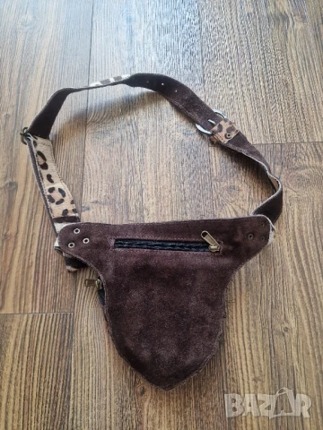 Малка кожена чанта тип портомоне , естествен косъм , снимка 6 - Чанти - 50826109