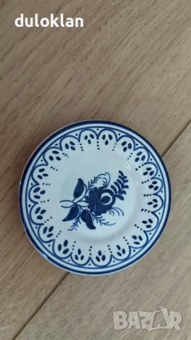 Красива декоративна чиния.