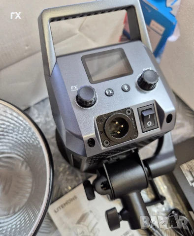 LED осветление Godox Litemons LA150D 5600K, снимка 6 - Светкавици, студийно осветление - 50747864