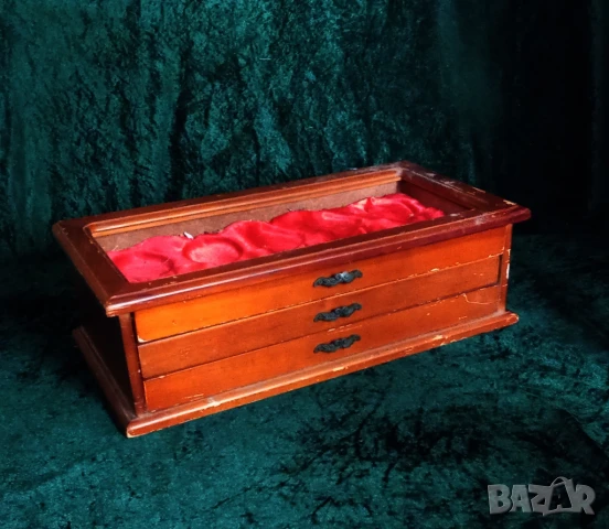 кутия за 30 броя джобни часовници, снимка 2 - Антикварни и старинни предмети - 51317069