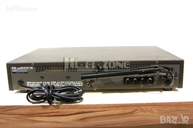 ТУНЕР  Luxman t-2 , снимка 6 - Ресийвъри, усилватели, смесителни пултове - 34743436