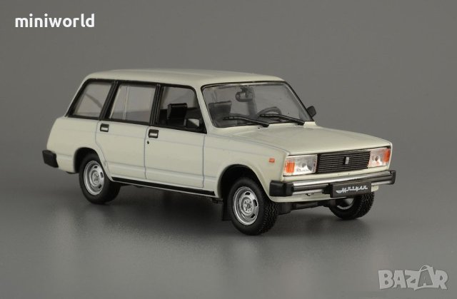 ВАЗ 2104 Лада комби 1984 - мащаб 1:43 на DeAgostini моделът е нов в блистер, снимка 3 - Колекции - 43213450