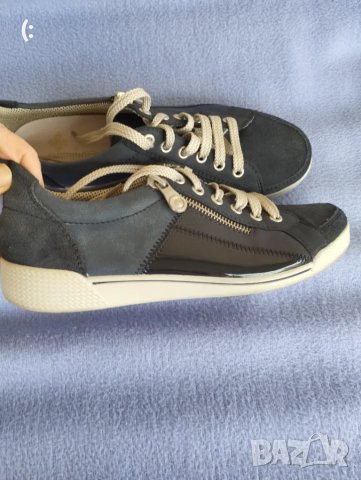 Обувки Rieker номер 38.