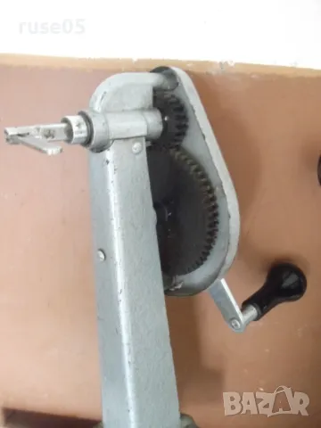 Устройство за пренавиване на ленти от кинофилми работещо, снимка 4 - Други ценни предмети - 50059858