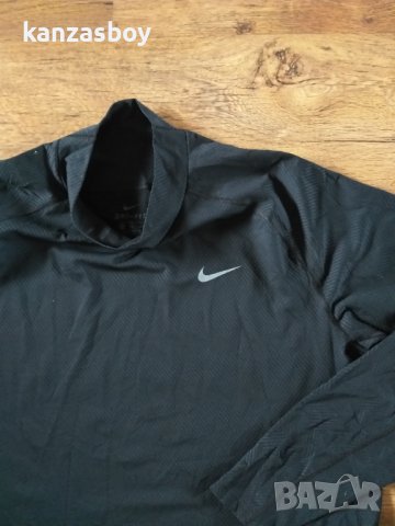 Nike Pro Therma L/S Top - страхотна мъжка блуза КАТО НОВА 2ХЛ, снимка 4 - Блузи - 43838086