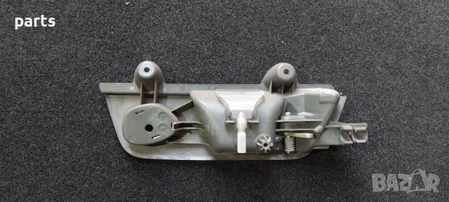 Задна Лява Вътрешна Дръжка Ауди А4 Б6
- 8E0839019A, снимка 3 - Части - 50396310