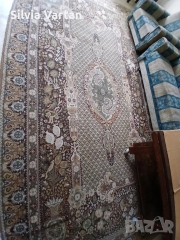 Персийски килим, снимка 8 - Килими - 52323918