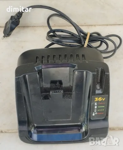 Зарядно Black&Decker 90616336-01 36V, снимка 2 - Друга електроника - 47831116