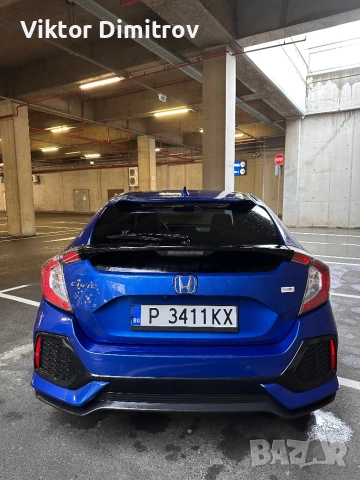 Honda Civic X 2018г автоматик, снимка 6 - Автомобили и джипове - 52451487
