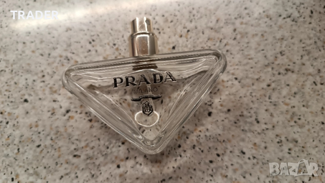 шише шишенце от парфюм Prada Paradoxe 50 мл ml , снимка 1