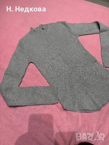 Пуловерче от Stradivarius