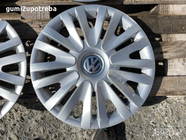 15 цола Тасове за Volkswagen Golf 5K0601147F Оригинал, снимка 2 - Аксесоари и консумативи - 51868950