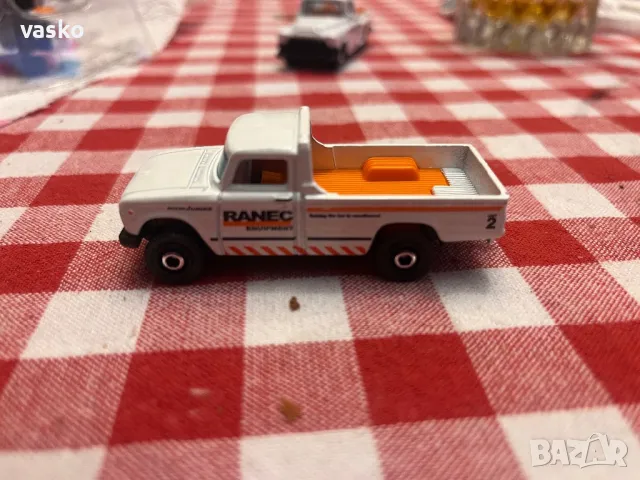 Мачбокс 2016 Nissan нов