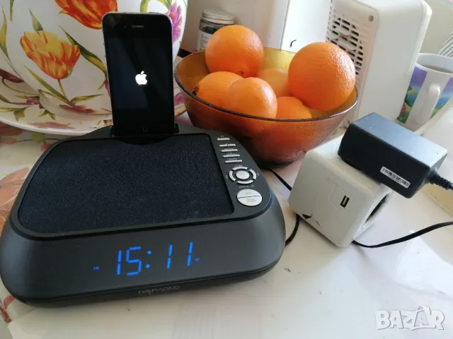 Daymond D.08.002 · Радио будилник с докинг станция за iPod, снимка 2 - Аудиосистеми - 48556530