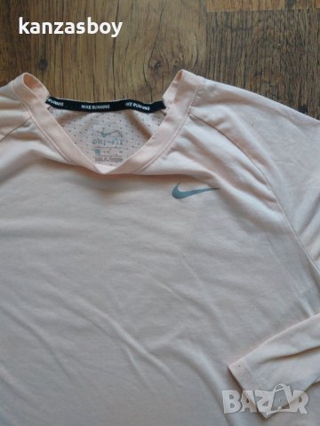  Nike W NK BRTHE TAILWIND TOP - страхотна дамска блуза, снимка 8 - Блузи с дълъг ръкав и пуловери - 39641297