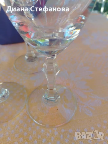 Тънкостенни чаши на столче от соца за ракия или вино, снимка 3 - Чаши - 51328164