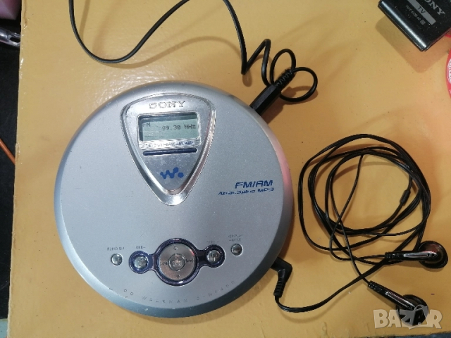 Дискмен SONY D-NF400