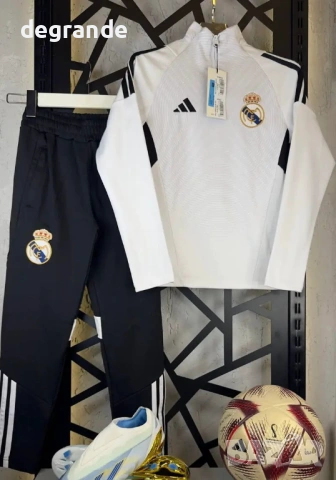 Спортен екип   R M C F   