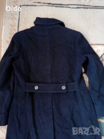 Черно палто с подарък яка, снимка 2 - Палта, манта - 26480624